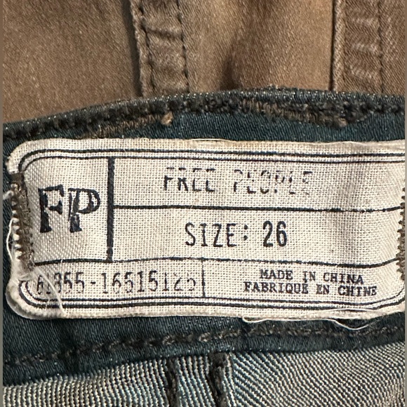 Free People Lone Ranger Distressed Brown Shorts - Size 26 - Picture 9 of 9